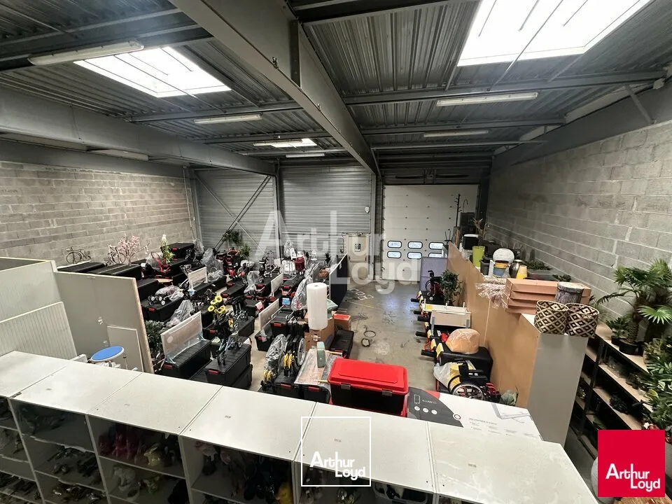 Locaux d'activité & Entrepôts - Location - NOYAL-CHÂTILLON-SUR-SEICHE - 35230 - 370-370 - 7653592