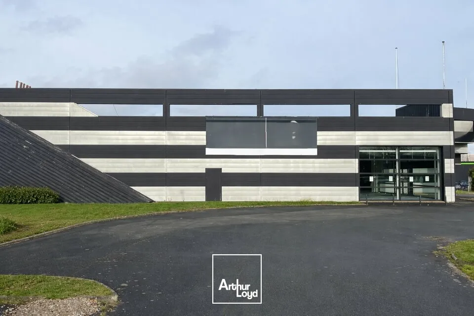 Locaux commerciaux - Location - MOUILLERON-LE-CAPTIF - 85000 - 761-761 - 7653609