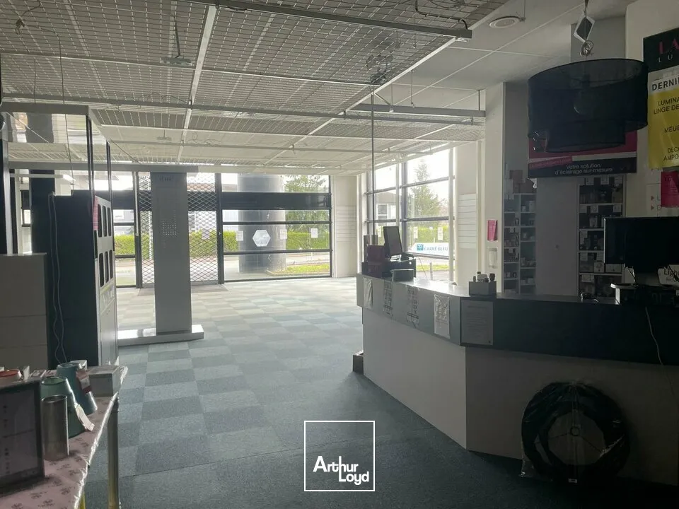 Locaux commerciaux - Location - MOUILLERON-LE-CAPTIF - 85000 - 761-761 - 7653611