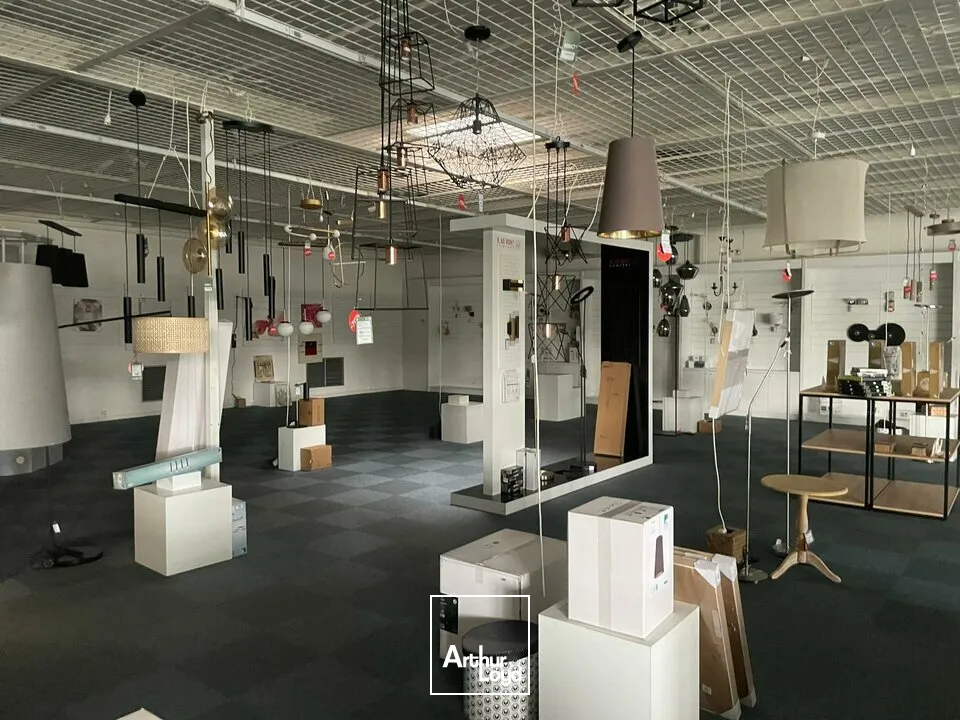 Locaux commerciaux - Location - MOUILLERON-LE-CAPTIF - 85000 - 761-761 - 7653612