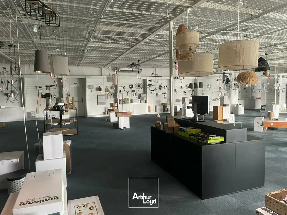 Locaux commerciaux - Location - MOUILLERON-LE-CAPTIF - 85000 - 761-761 - 7653613