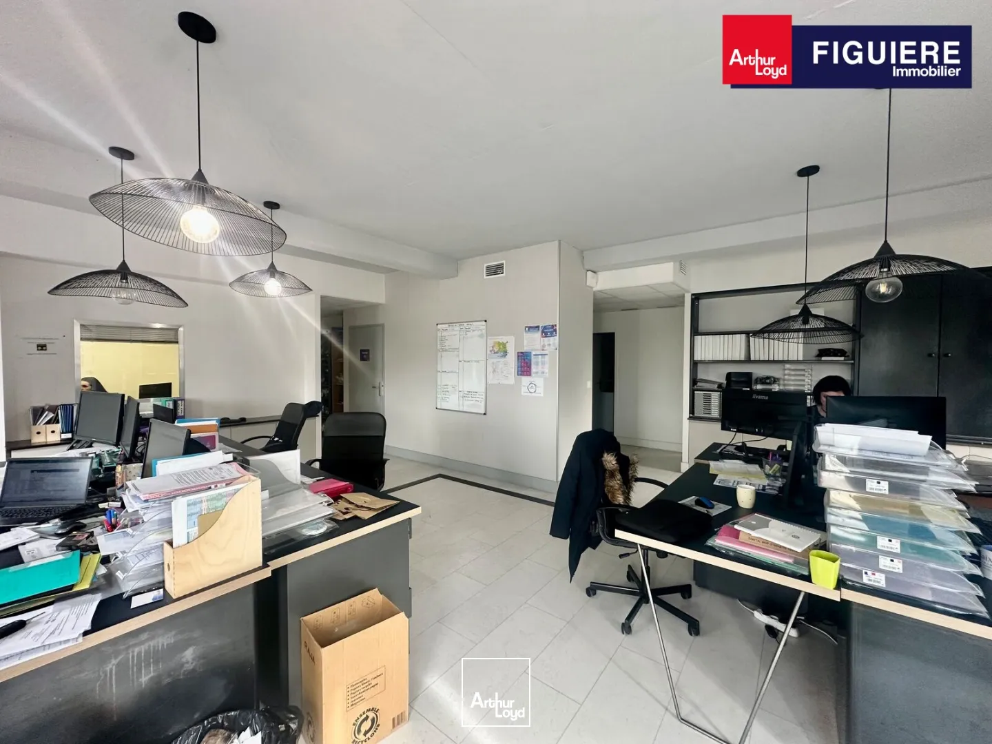 Locaux d'activité & Entrepôts - Vente - AIX EN PROVENCE - 13290 - 384-384 - 7653697