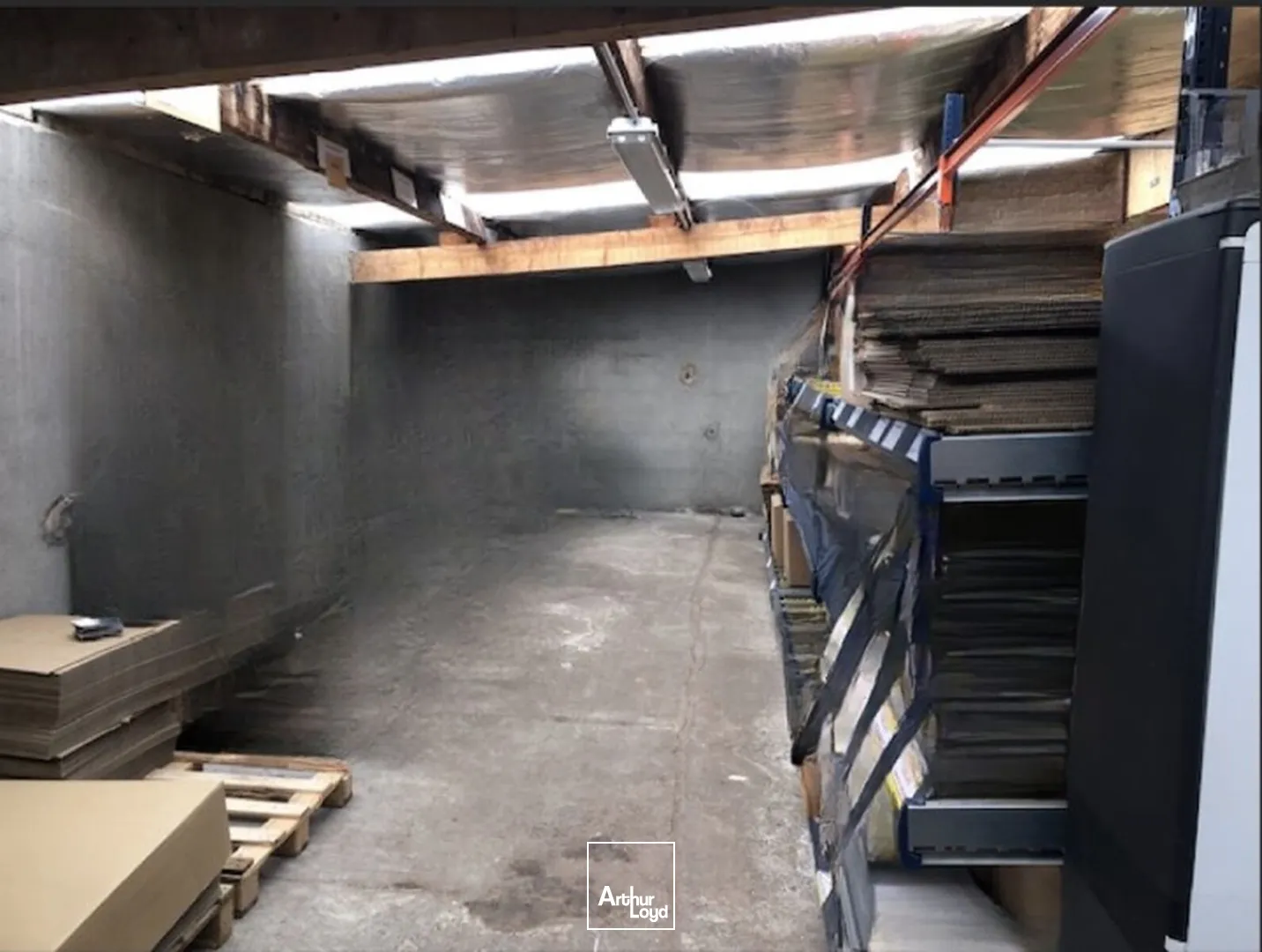 Locaux d'activité & Entrepôts - Vente - LE CHAMBON FEUGEROLLES - 42500 - 400-400 - 7653917