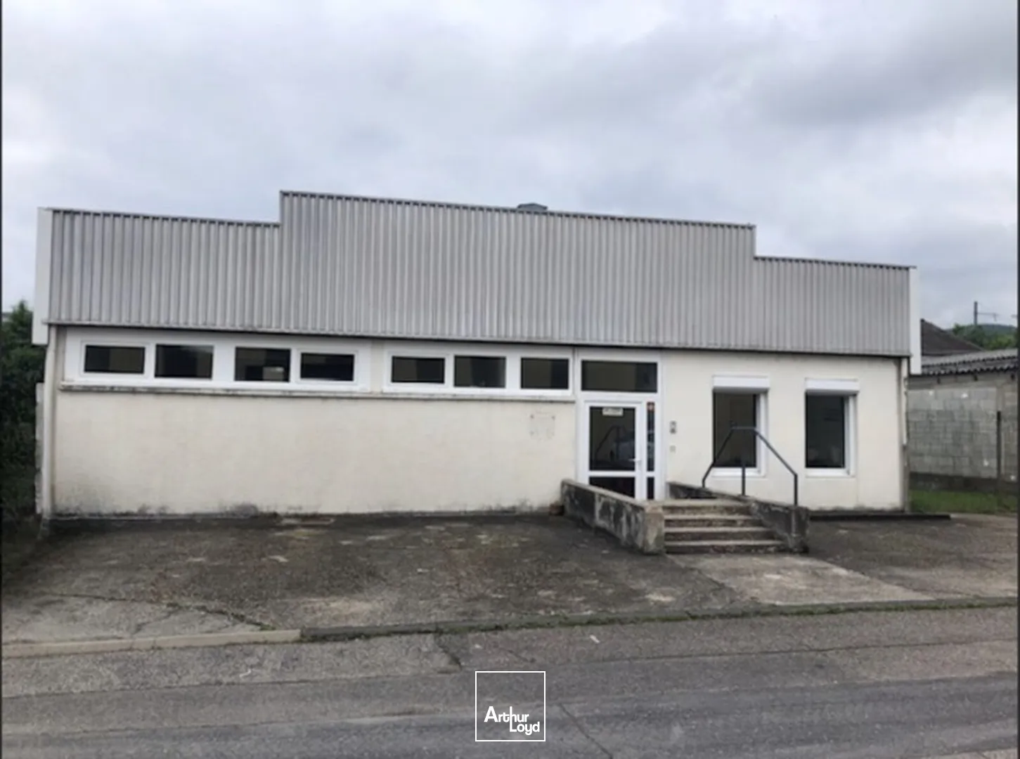 Locaux d'activité & Entrepôts - Vente - LE CHAMBON FEUGEROLLES - 42500 - 400-400 - 7653921