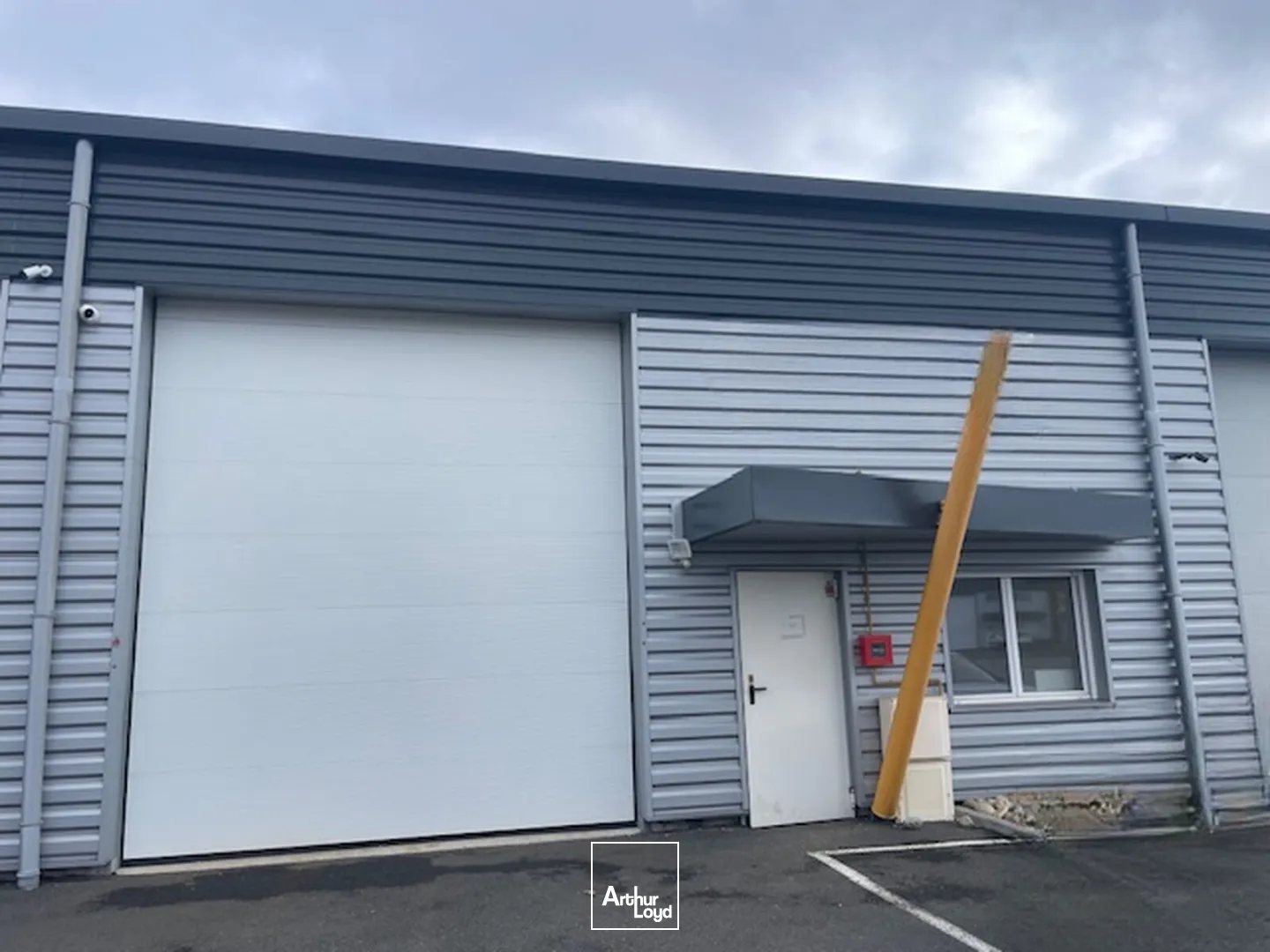 Locaux d'activité & Entrepôts - Vente - ROCHE LA MOLIERE - 42230 - 215-215 - 7653931