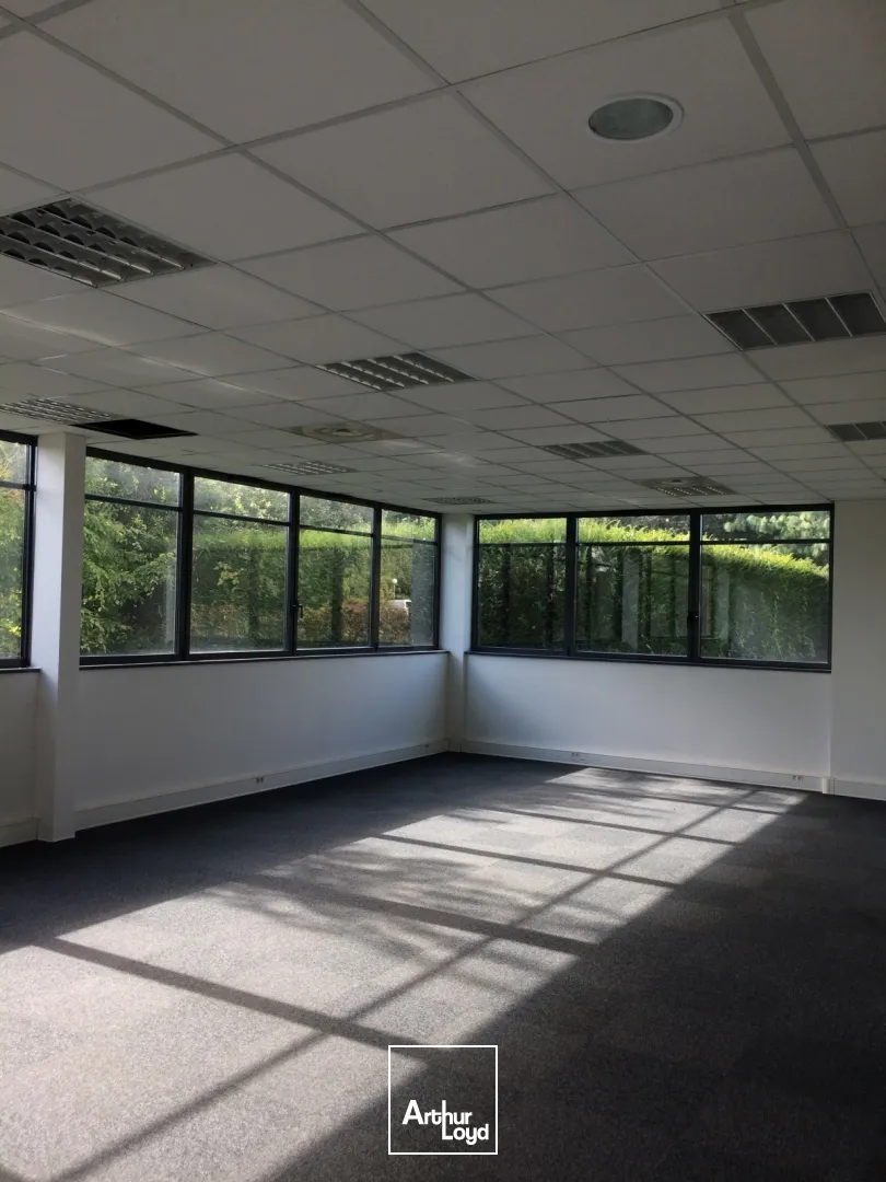 Bureaux - Location - WASQUEHAL - 59290 - 212.1-929.9 - 7654019