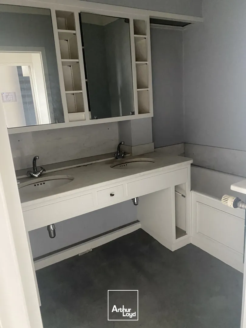 Bureaux - Vente - LILLE - 59000 - 526.6-526.6 - 7654045