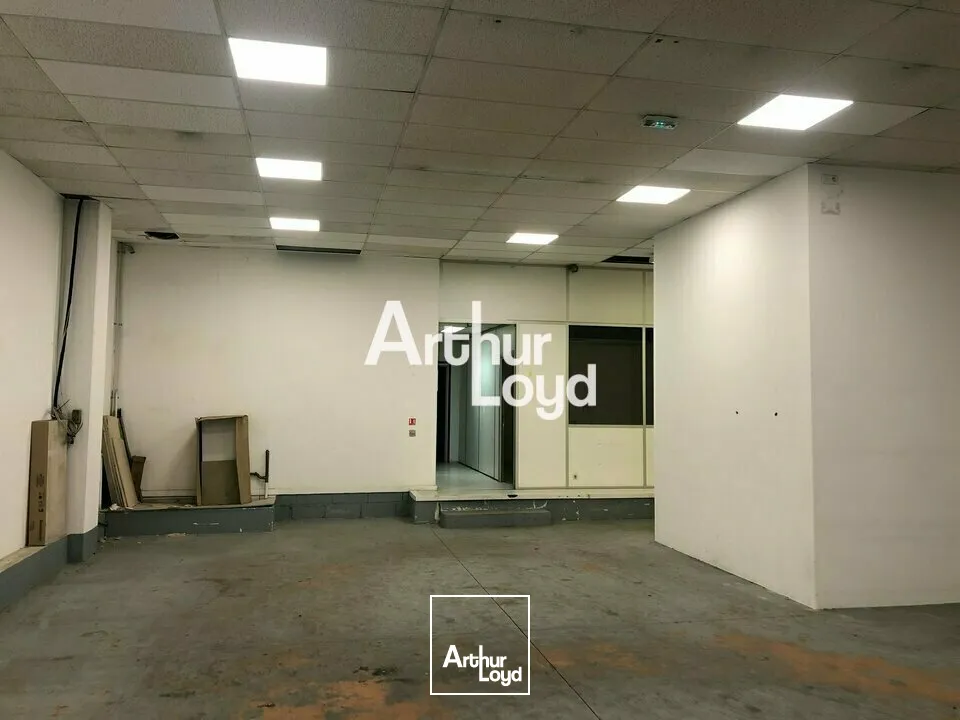 Locaux d'activité & Entrepôts - Location - VILLENEUVE LOUBET - 06270 - 240-750 - 7654395