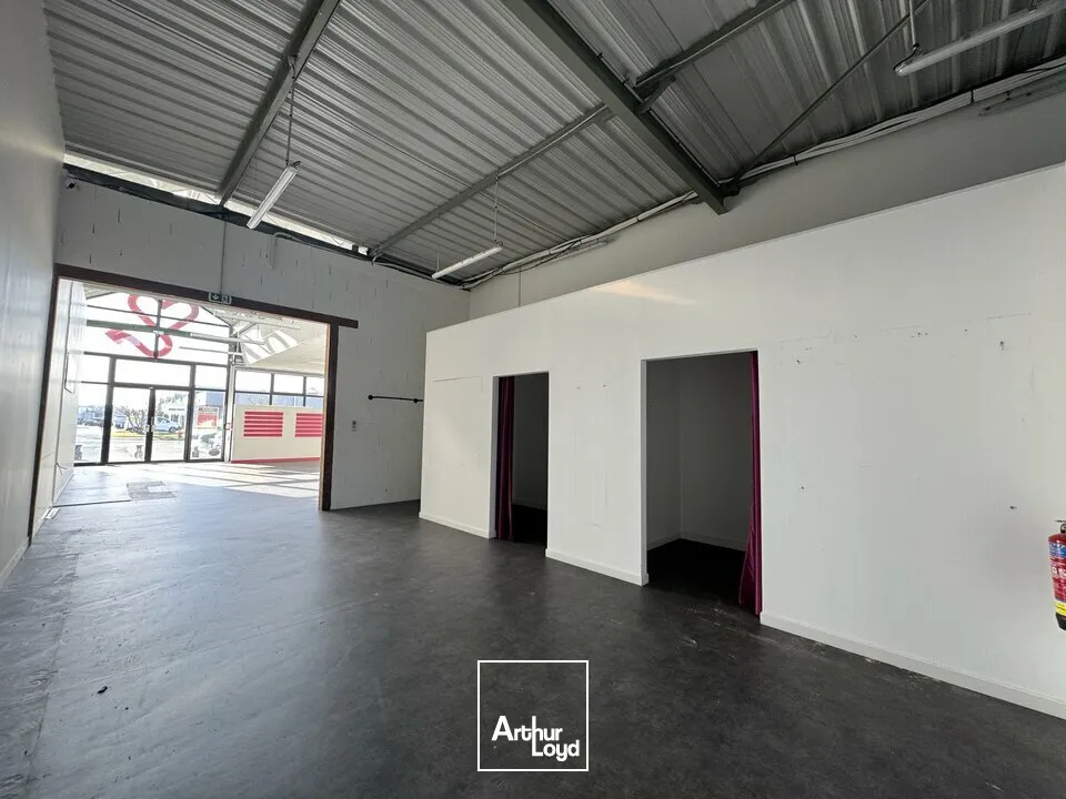 Locaux commerciaux - Vente - TOURS - 37100 - 180-180 - 7654438