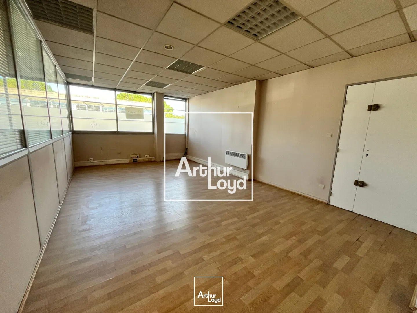 Bureaux - Location - NIMES - 30900 - 138-310 - 7654486