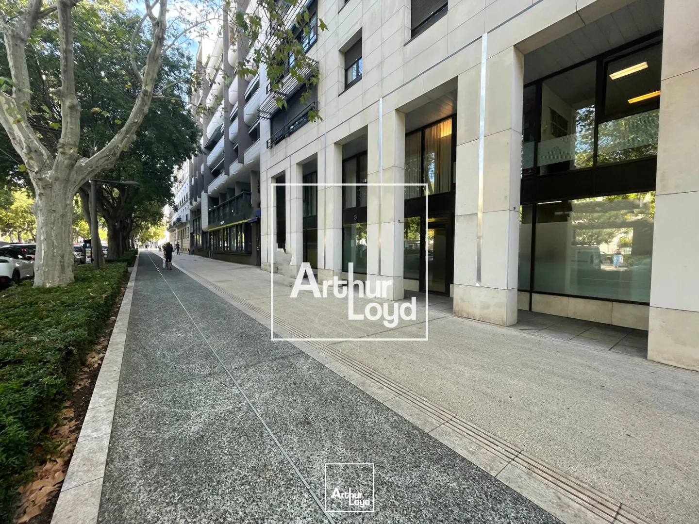 Bureaux - Vente - NIMES - 30000 - 105-105 - 7654524