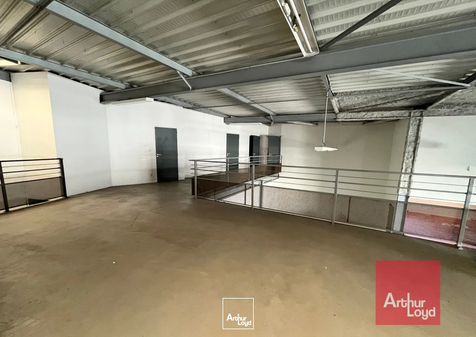 Locaux d'activité & Entrepôts - Vente - NIMES - 30000 - 772-772 - 7654531