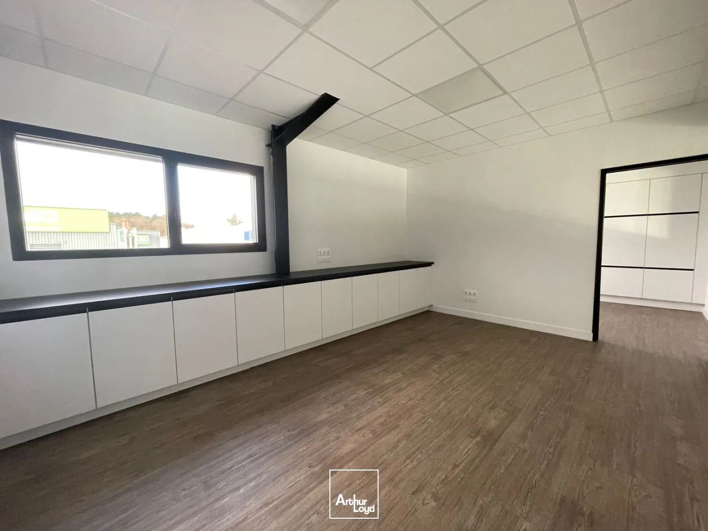 Bureaux - Location - PLOEREN - 56880 - 56.85-268.4 - 7654547