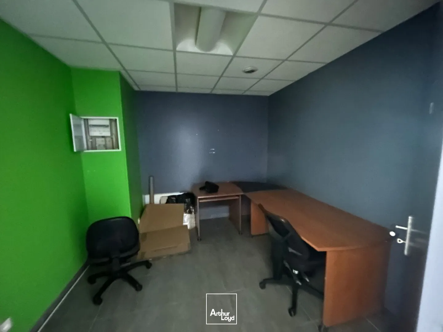 Locaux commerciaux - Location - VILLENEUVE D'ASCQ - 59650 - 67-67 - 7654839