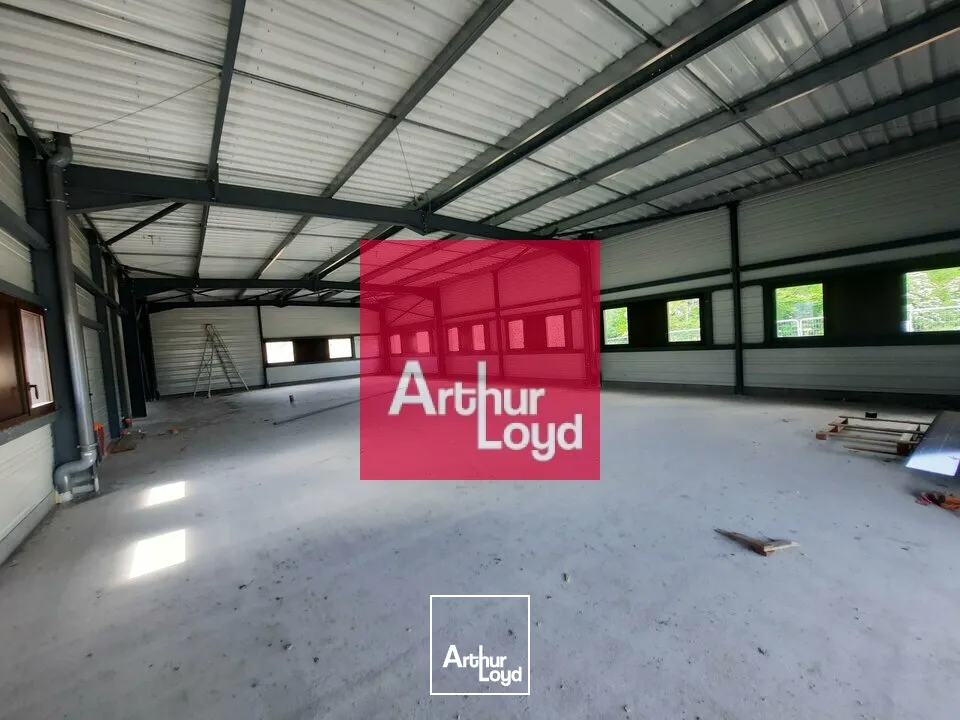 Locaux d'activité & Entrepôts - Location - COURNON D'AUVERGNE - 63800 - 700-700 - 7655175