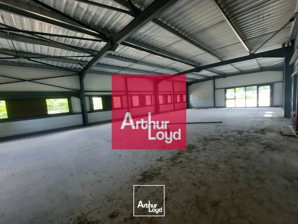 Locaux d'activité & Entrepôts - Location - COURNON D'AUVERGNE - 63800 - 700-700 - 7655176