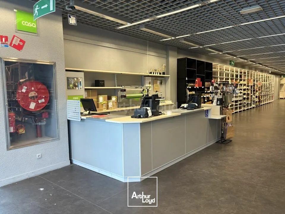 Locaux commerciaux - Location - OSTWALD - 67540 - 736-736 - 7655215