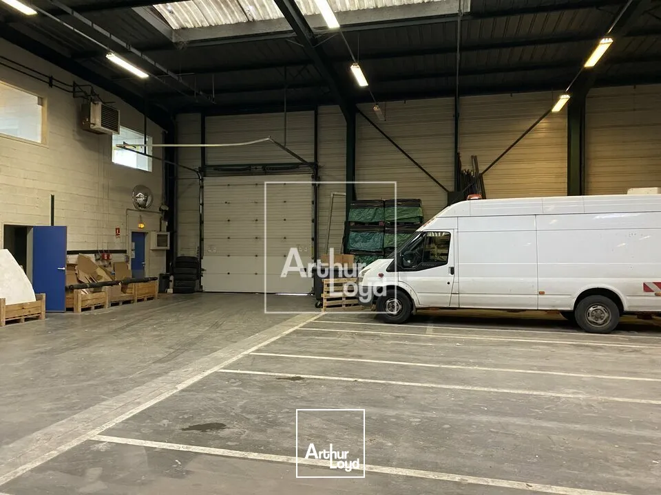 Locaux d'activité & Entrepôts - Location - ETRECHY - 91580 - 735-735 - 7655297