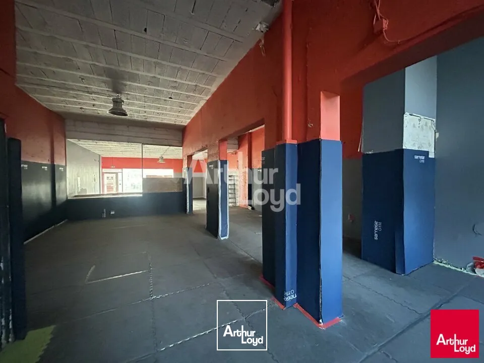 Locaux commerciaux - Location - RENNES - 35000 - 196-196 - 7655339