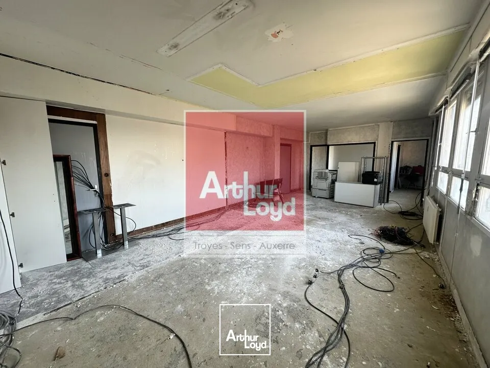 Bureaux - Location - TROYES - 10000 - 62-62 - 7655400