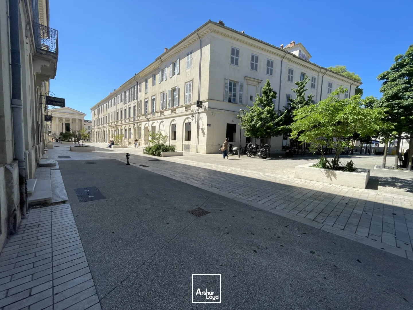 Locaux commerciaux - Location - NIMES - 30000 - 90-90 - 7655434