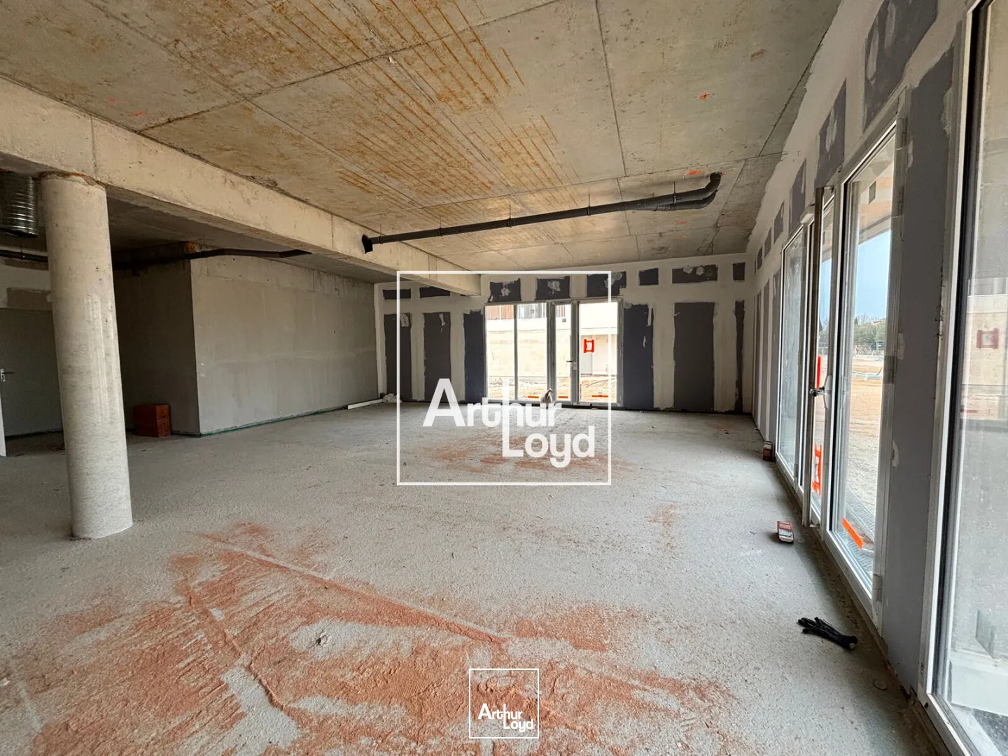 Locaux commerciaux - Vente - RODILHAN - 30230 - 56-153 - 7655462