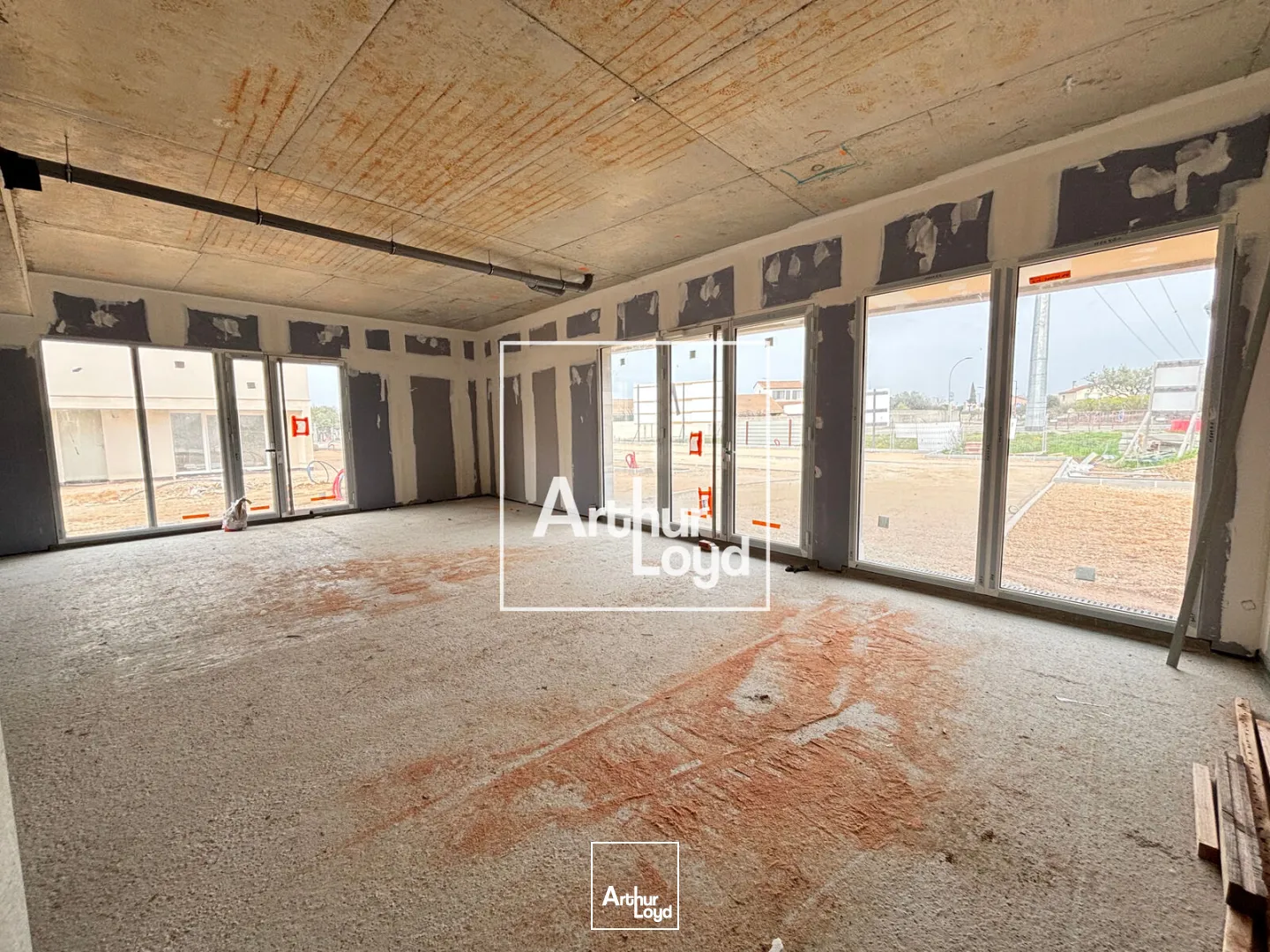 Locaux commerciaux - Vente - RODILHAN - 30230 - 56-153 - 7655463