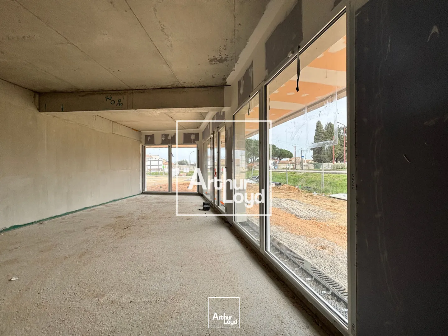 Locaux commerciaux - Vente - RODILHAN - 30230 - 56-153 - 7655466