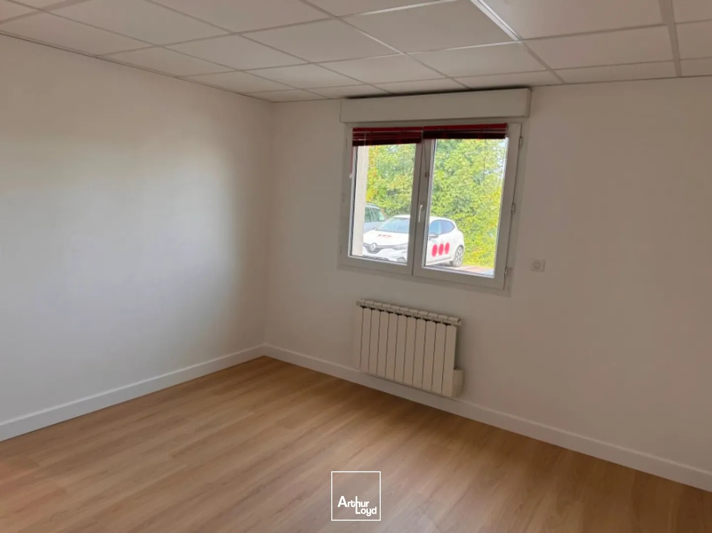 Bureaux - Location - EVREUX - 27000 - 84.55-84.55 - 7655627