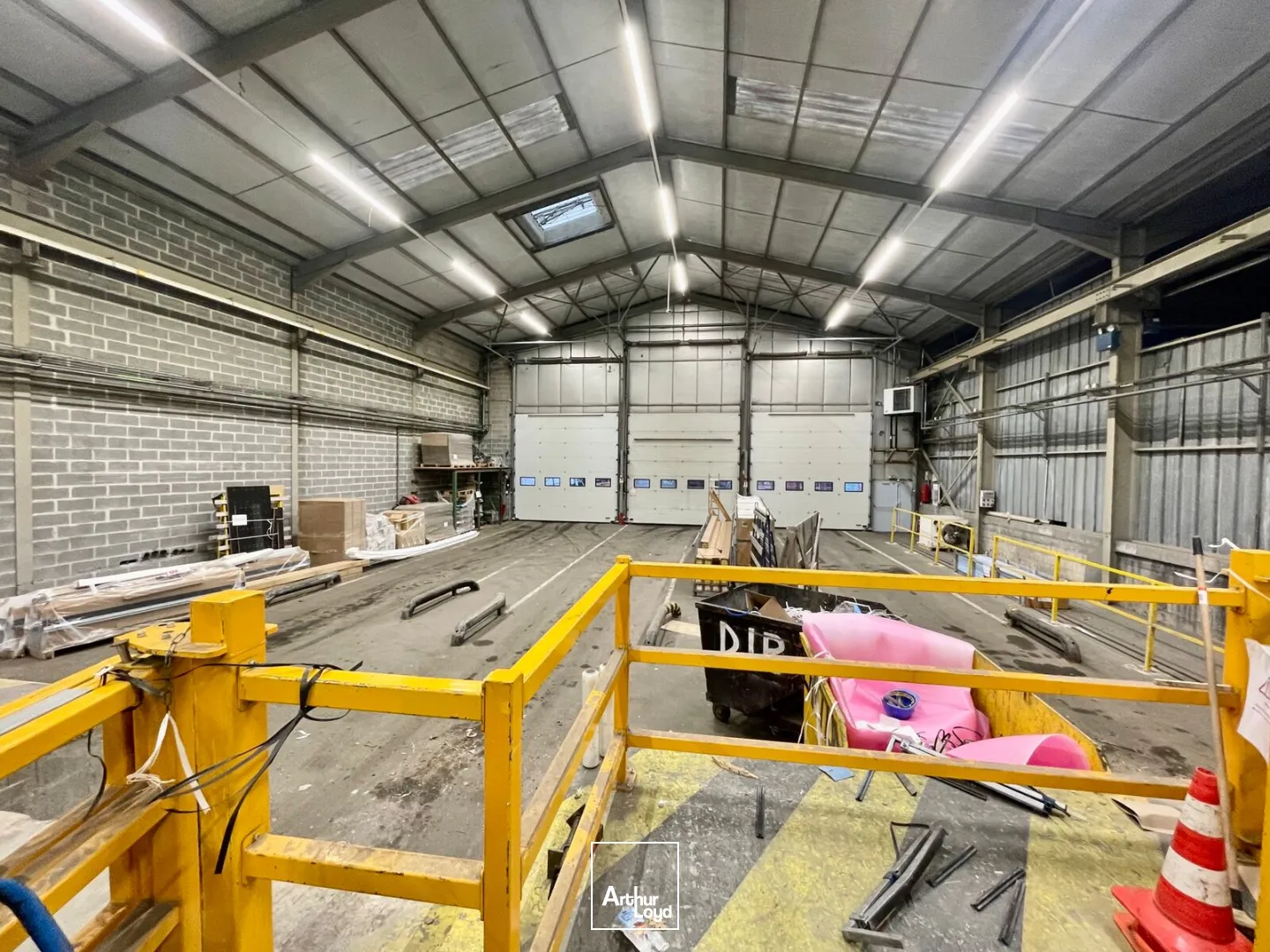 Locaux d'activité & Entrepôts - Vente - GAILLEFONTAINE - 76870 - 8495-8495 - 7655743