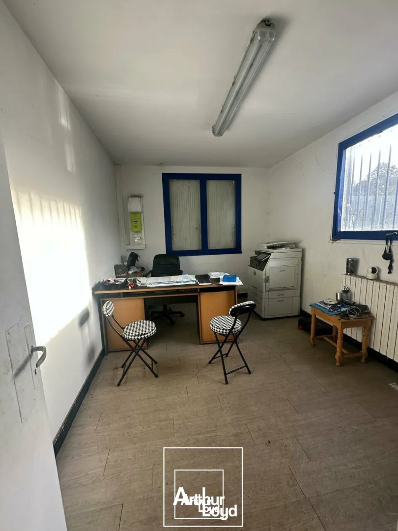 Locaux d'activité & Entrepôts - Location - BRIVE-LA-GAILLARDE - 19100 - 250-250 - 7658320