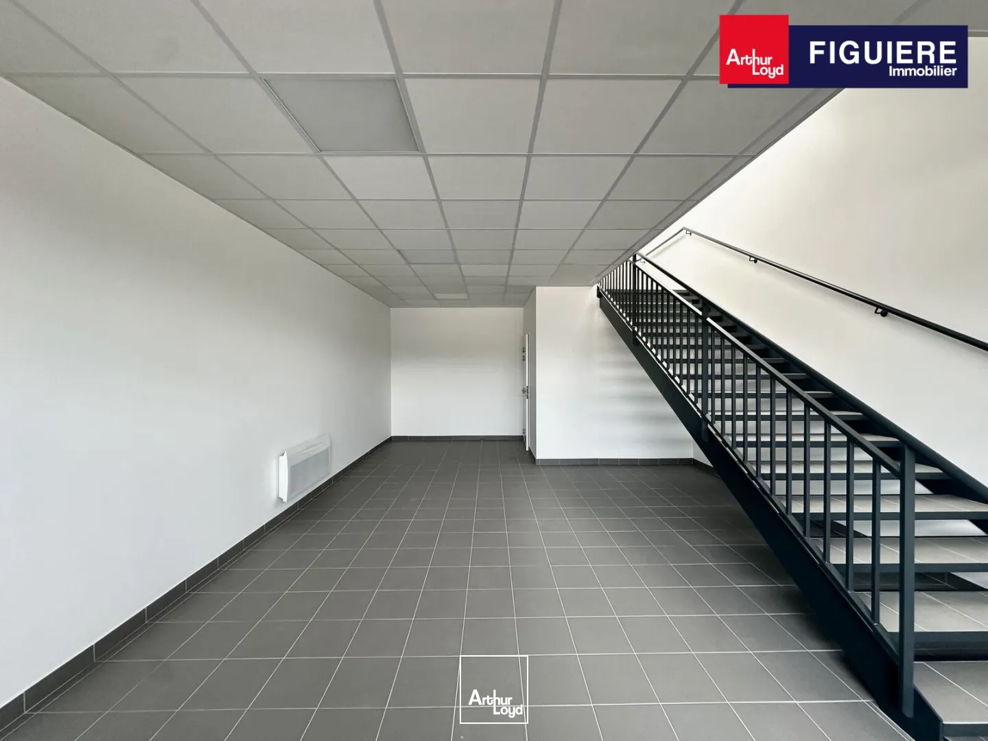 Locaux d'activité & Entrepôts - Vente - ROUSSET - 13790 - 578-578 - 7658398