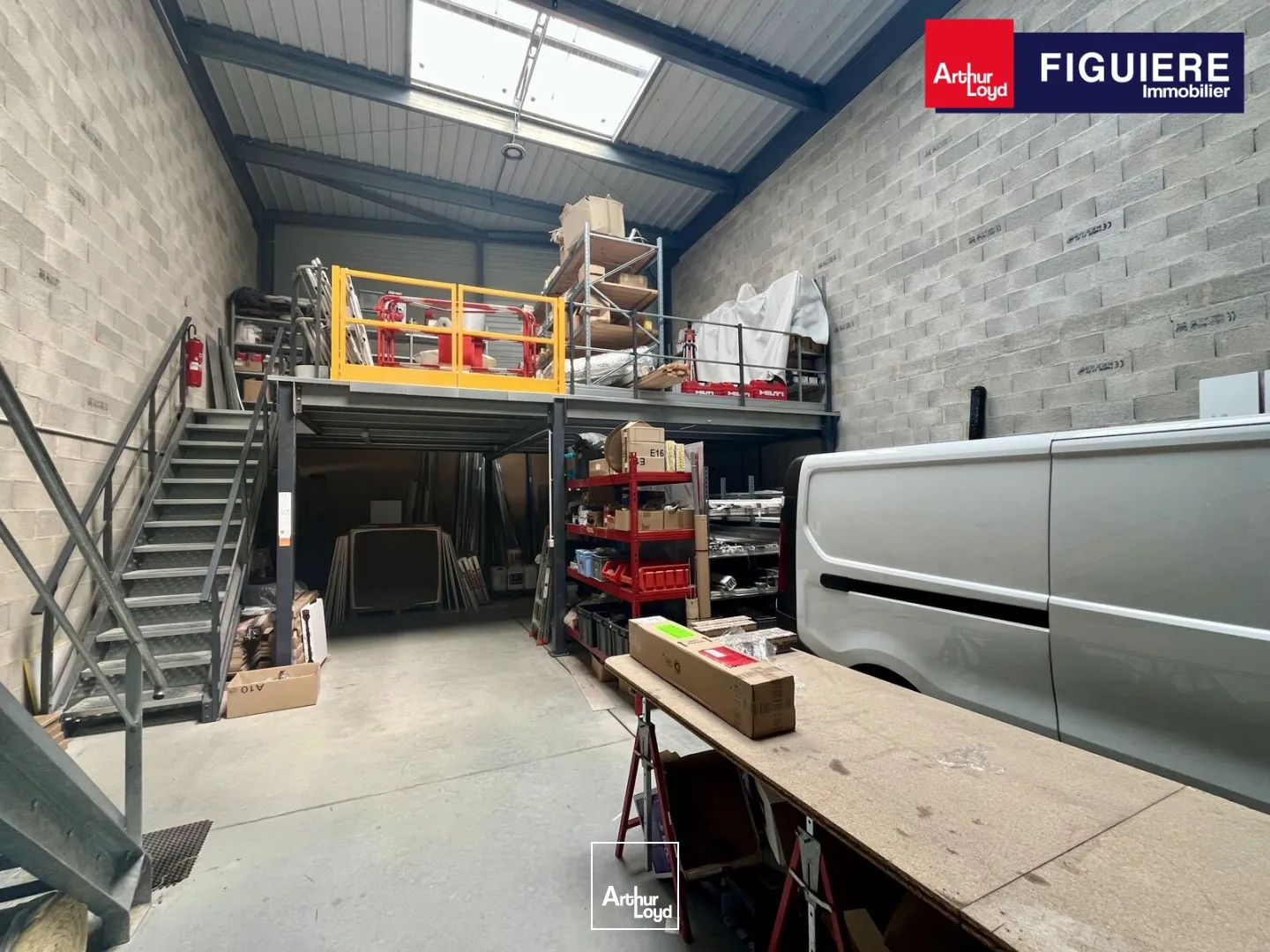 Locaux d'activité & Entrepôts - Location - SAINT VICTORET - 13730 - 198-198 - 7658537