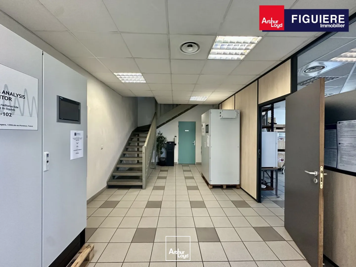 Locaux d'activité & Entrepôts - Location - AIX EN PROVENCE - 13290 - 260-260 - 7658678