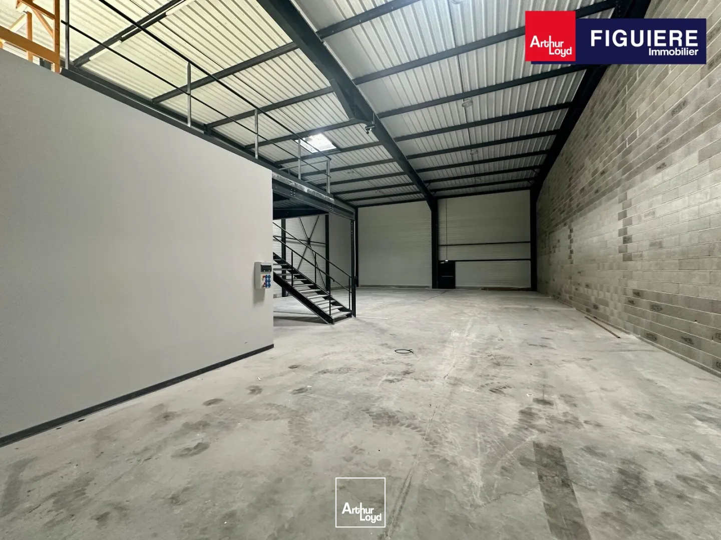 Locaux d'activité & Entrepôts - Location - GARDANNE - 13120 - 493-493 - 7658718