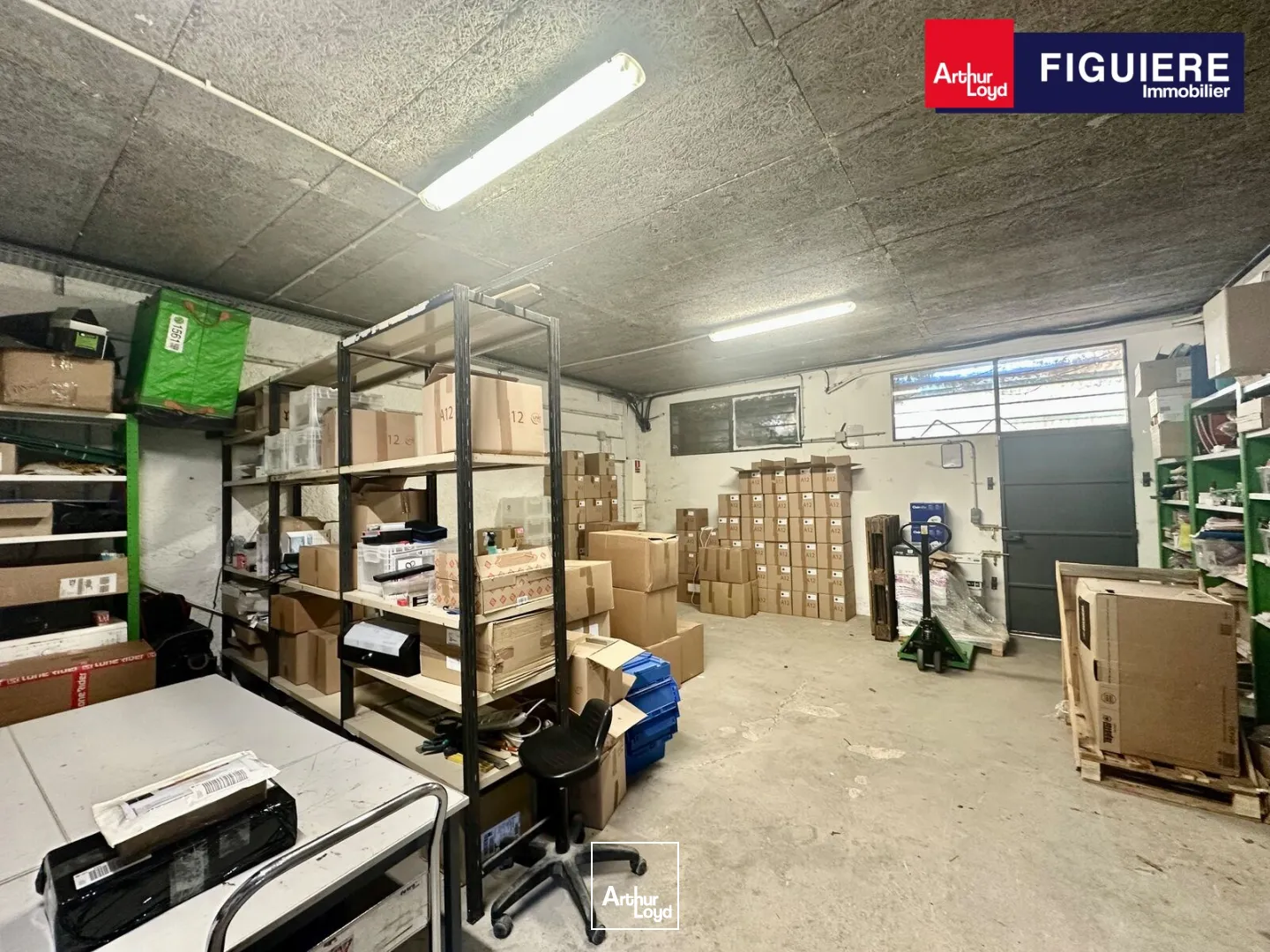 Locaux d'activité & Entrepôts - Location - VENELLES - 13770 - 120-120 - 7658910