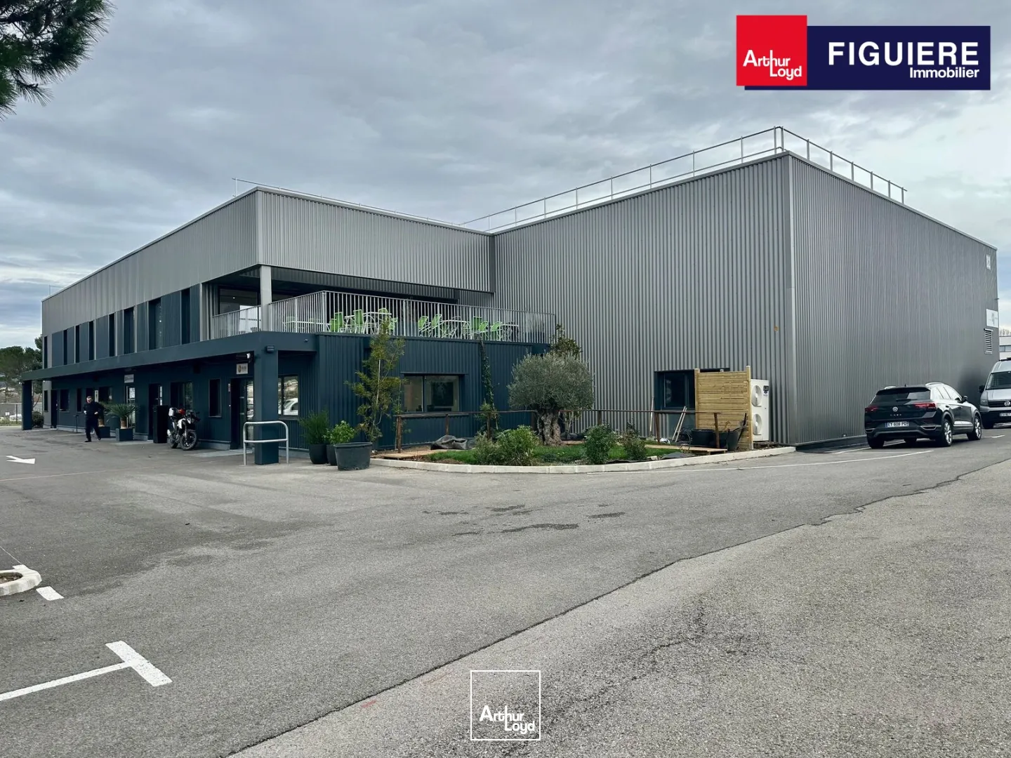 Locaux d'activité & Entrepôts - Location - ROUSSET - 13790 - 213-577 - 7658971