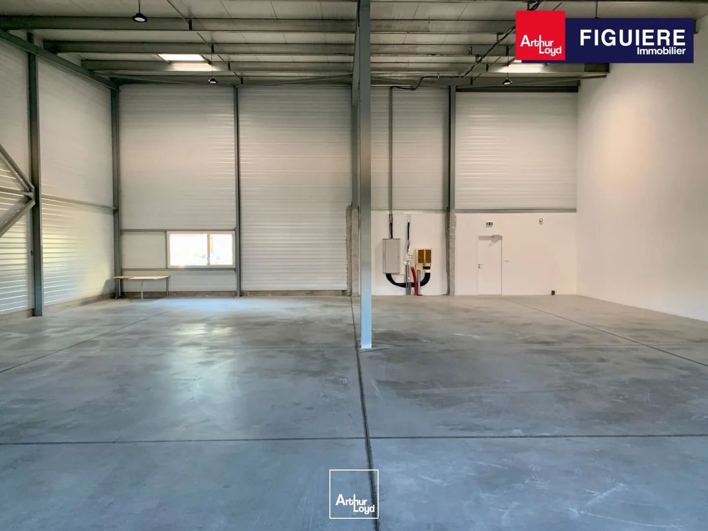 Locaux d'activité & Entrepôts - Location - ROUSSET - 13790 - 213-577 - 7658976