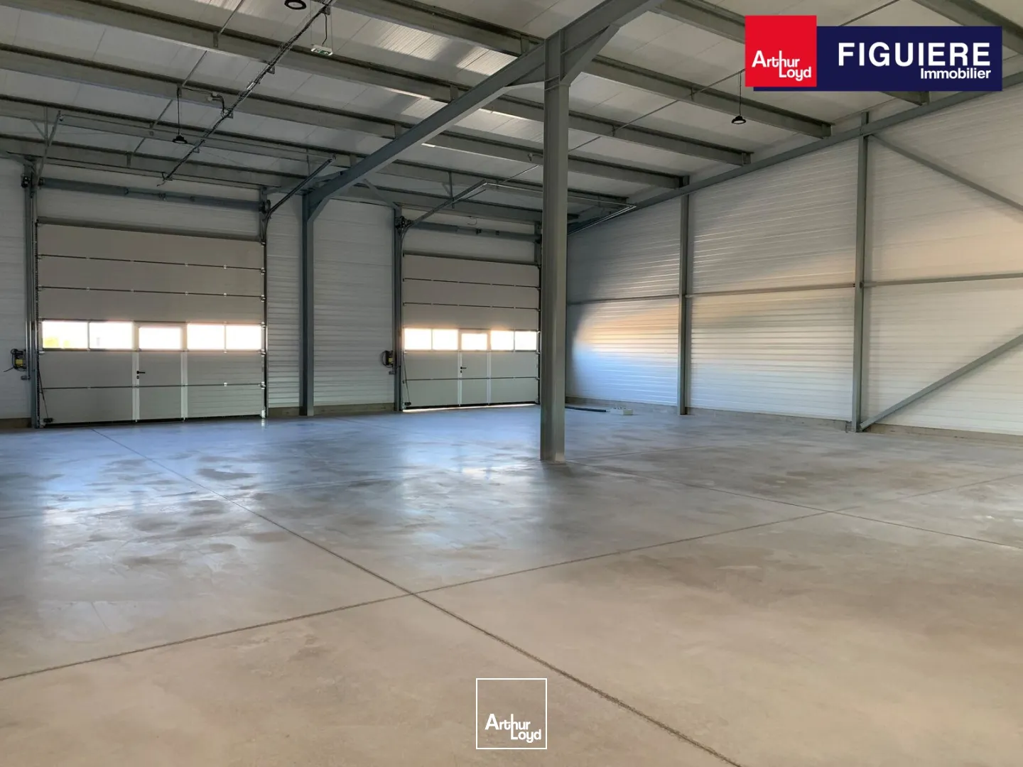 Locaux d'activité & Entrepôts - Location - ROUSSET - 13790 - 213-577 - 7658975