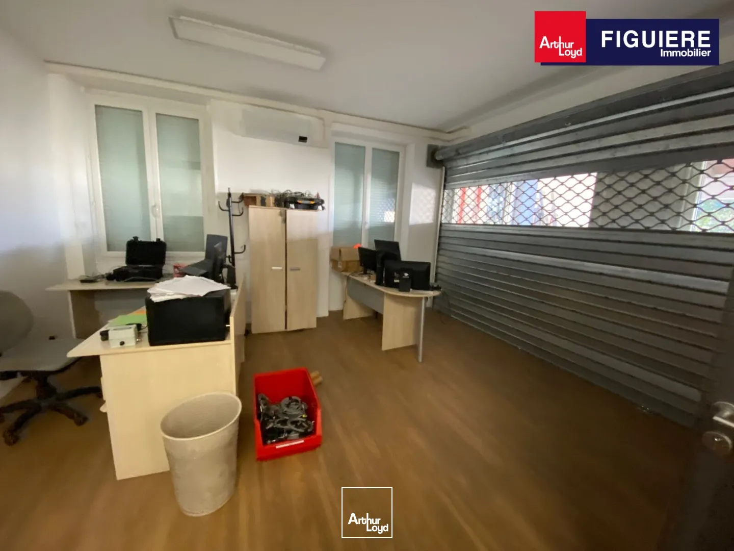 Bureaux - Location - SALON DE PROVENCE - 13300 - 74.82-221.37 - 7659002