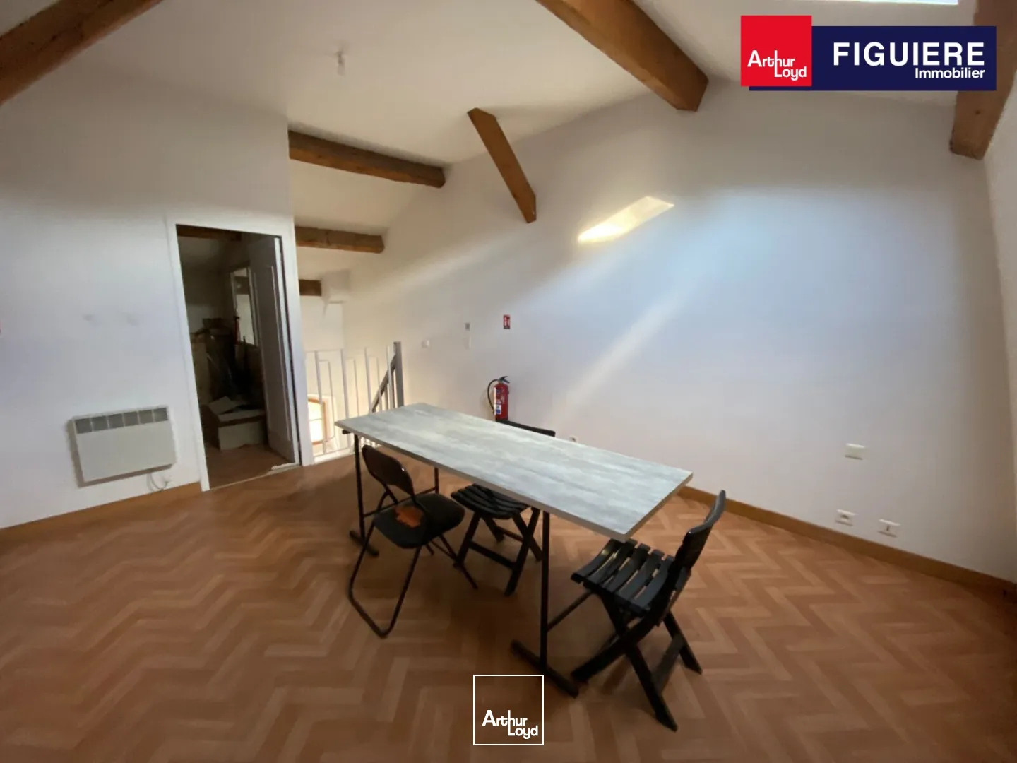 Bureaux - Location - SALON DE PROVENCE - 13300 - 74.82-221.37 - 7659013