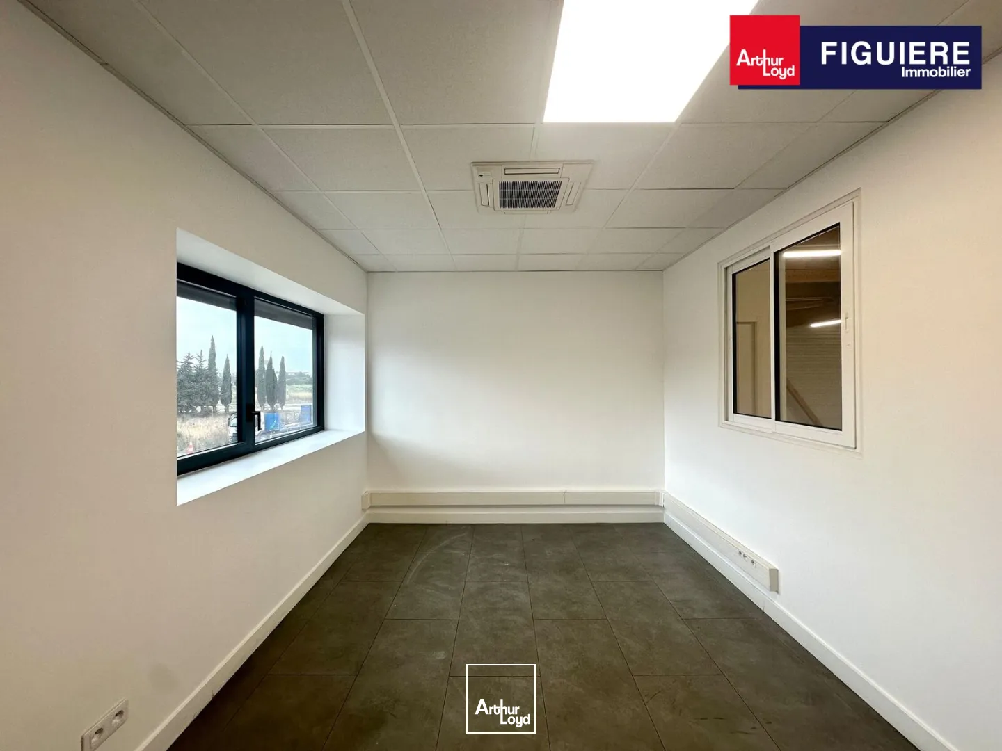 Locaux d'activité & Entrepôts - Location - VITROLLES - 13127 - 378.02-378.02 - 7659051
