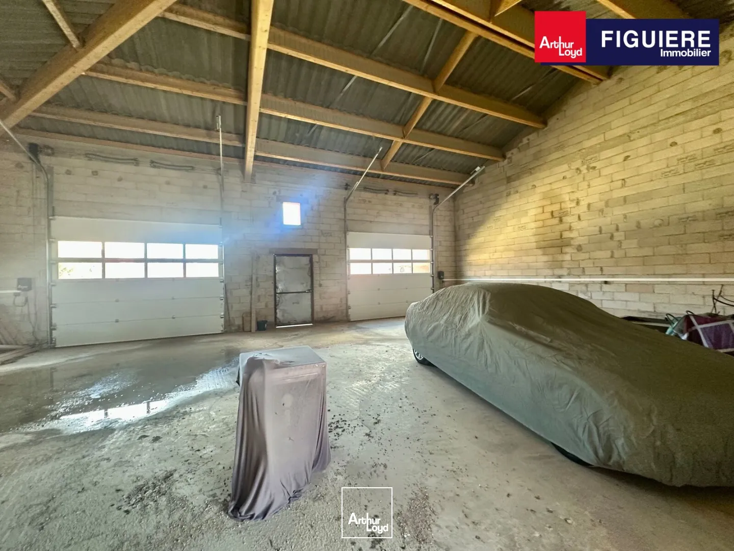 Locaux d'activité & Entrepôts - Location - TRETS - 13530 - 63-405 - 7659323