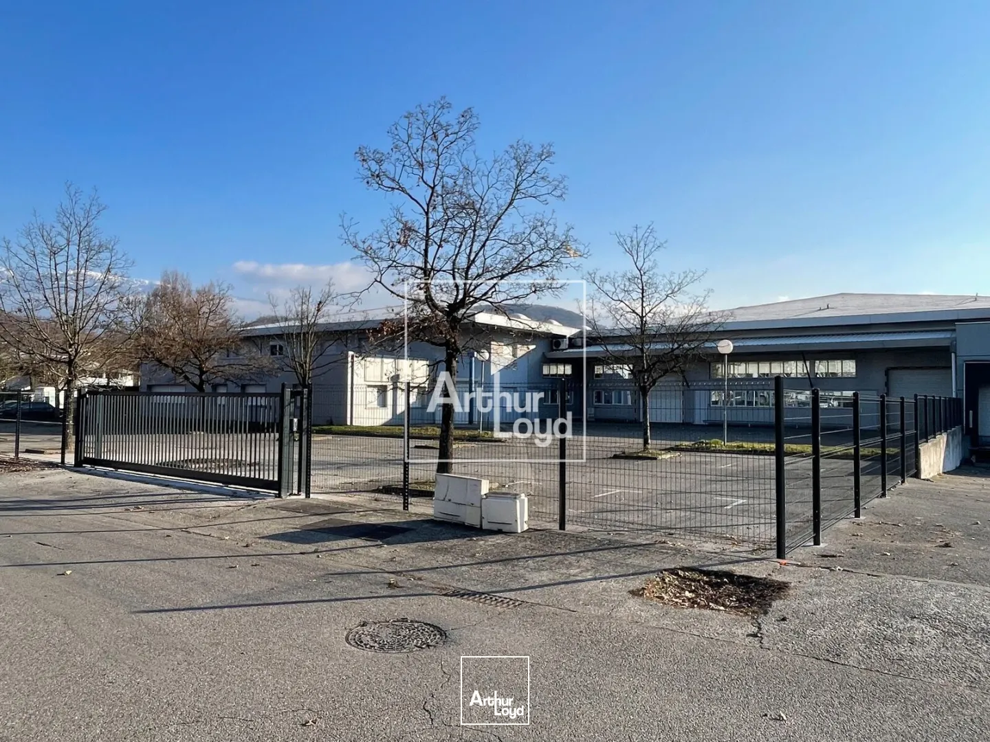 Locaux d'activité & Entrepôts - Location - EYBENS - 38320 - 2411-2411 - 7659409