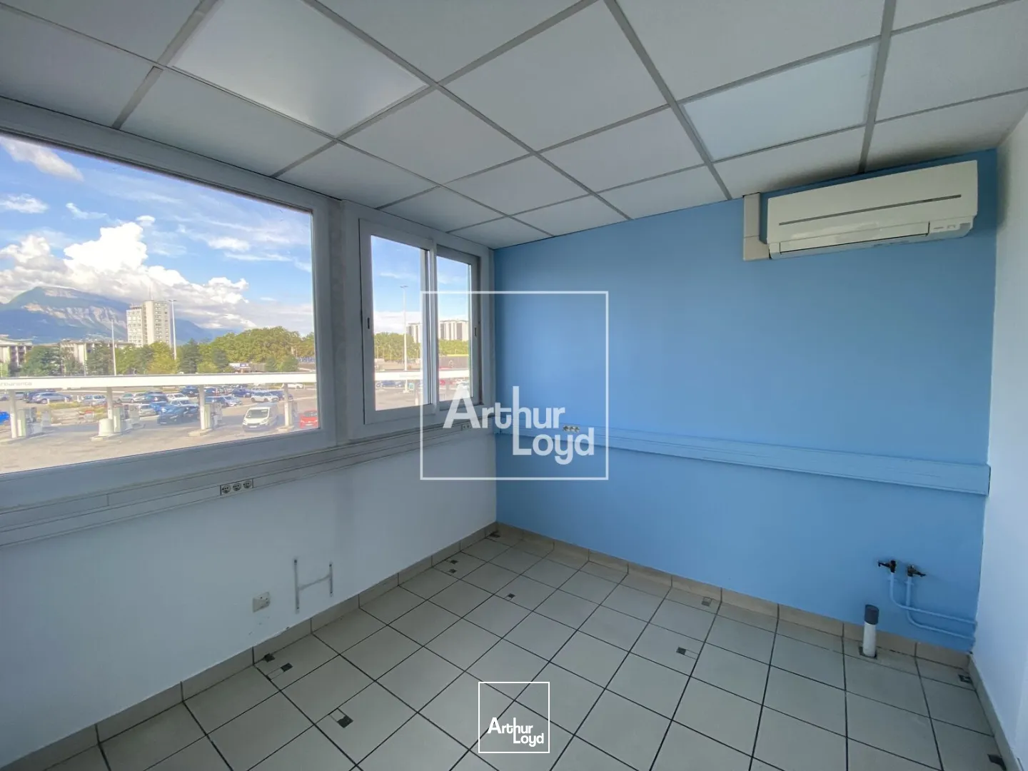 Locaux commerciaux - Vente - ECHIROLLES - 38130 - 110-230 - 7659425