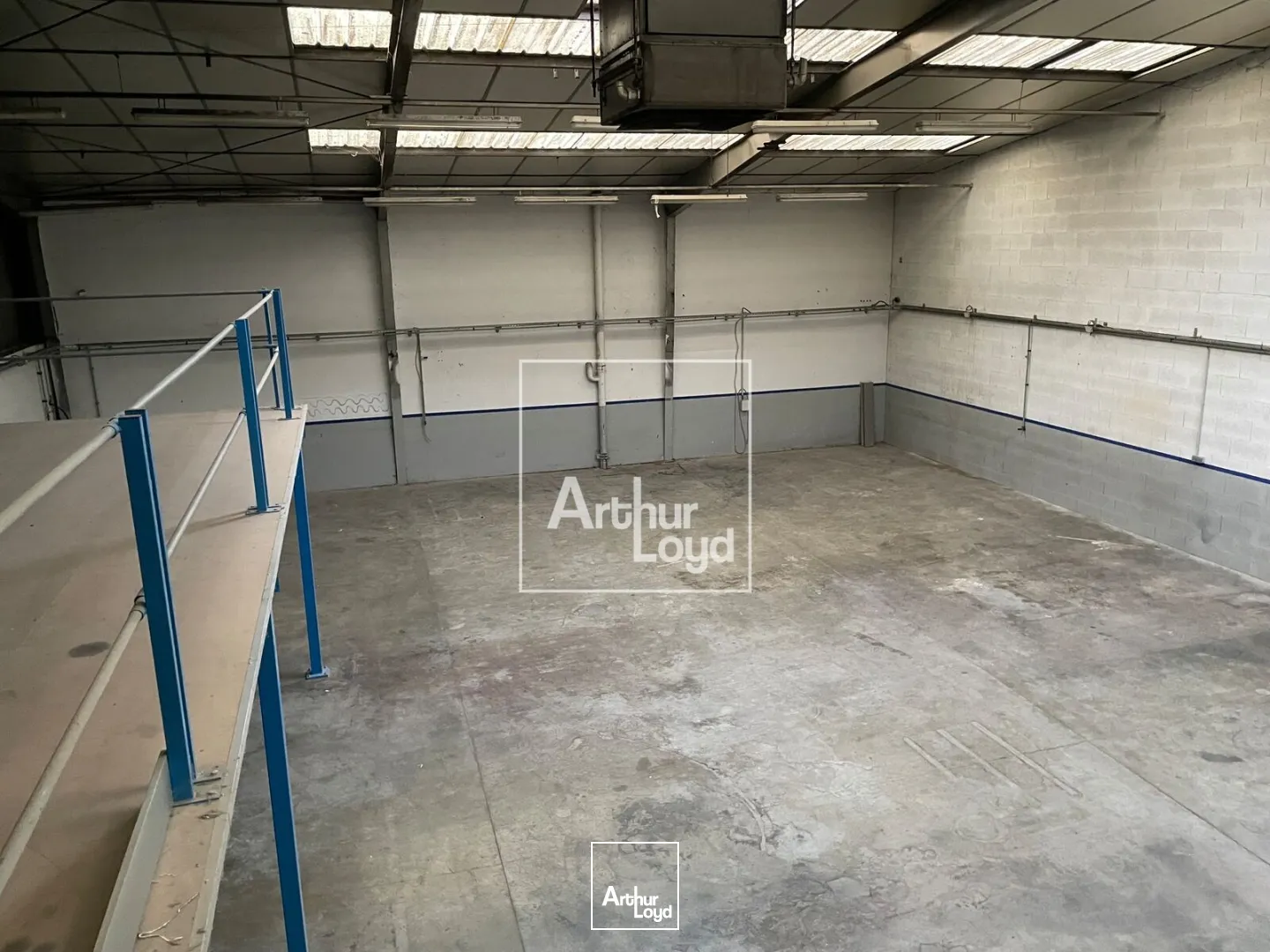 Locaux d'activité & Entrepôts - Location - LE PONT DE CLAIX - 38800 - 464.24-464.24 - 7659551