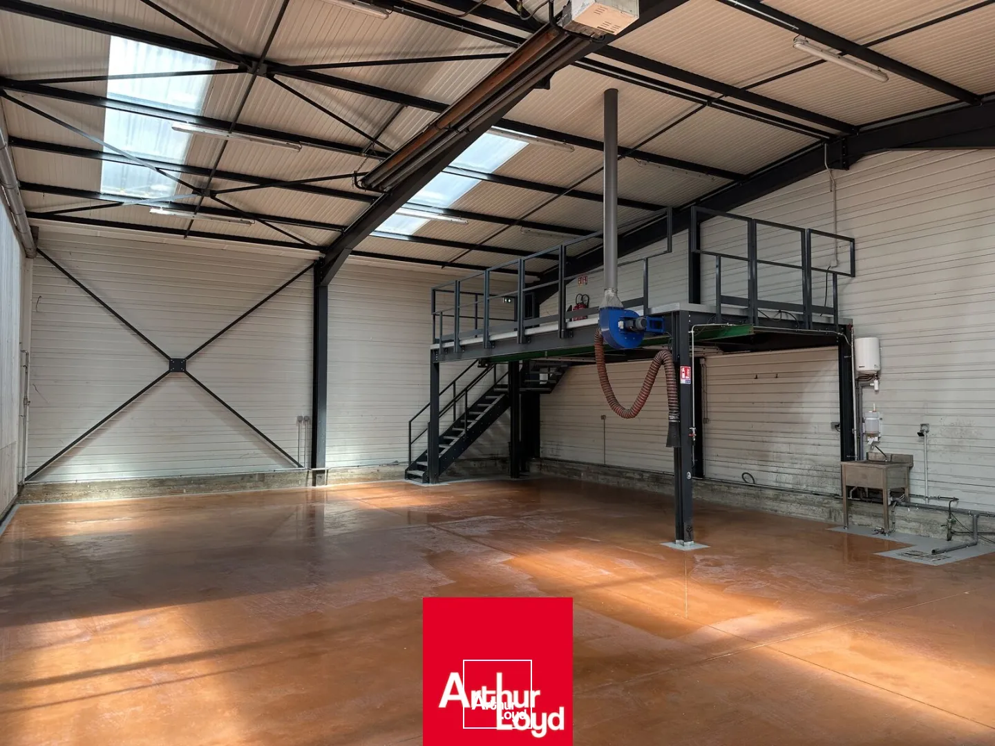 Locaux d'activité & Entrepôts - Location - ARNAS - 69400 - 550-550 - 7659757