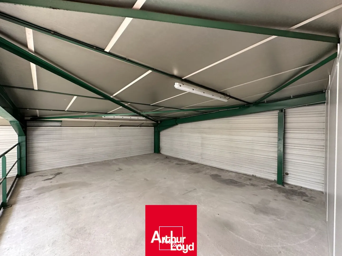 Locaux d'activité & Entrepôts - Location - ARNAS - 69400 - 550-550 - 7659754