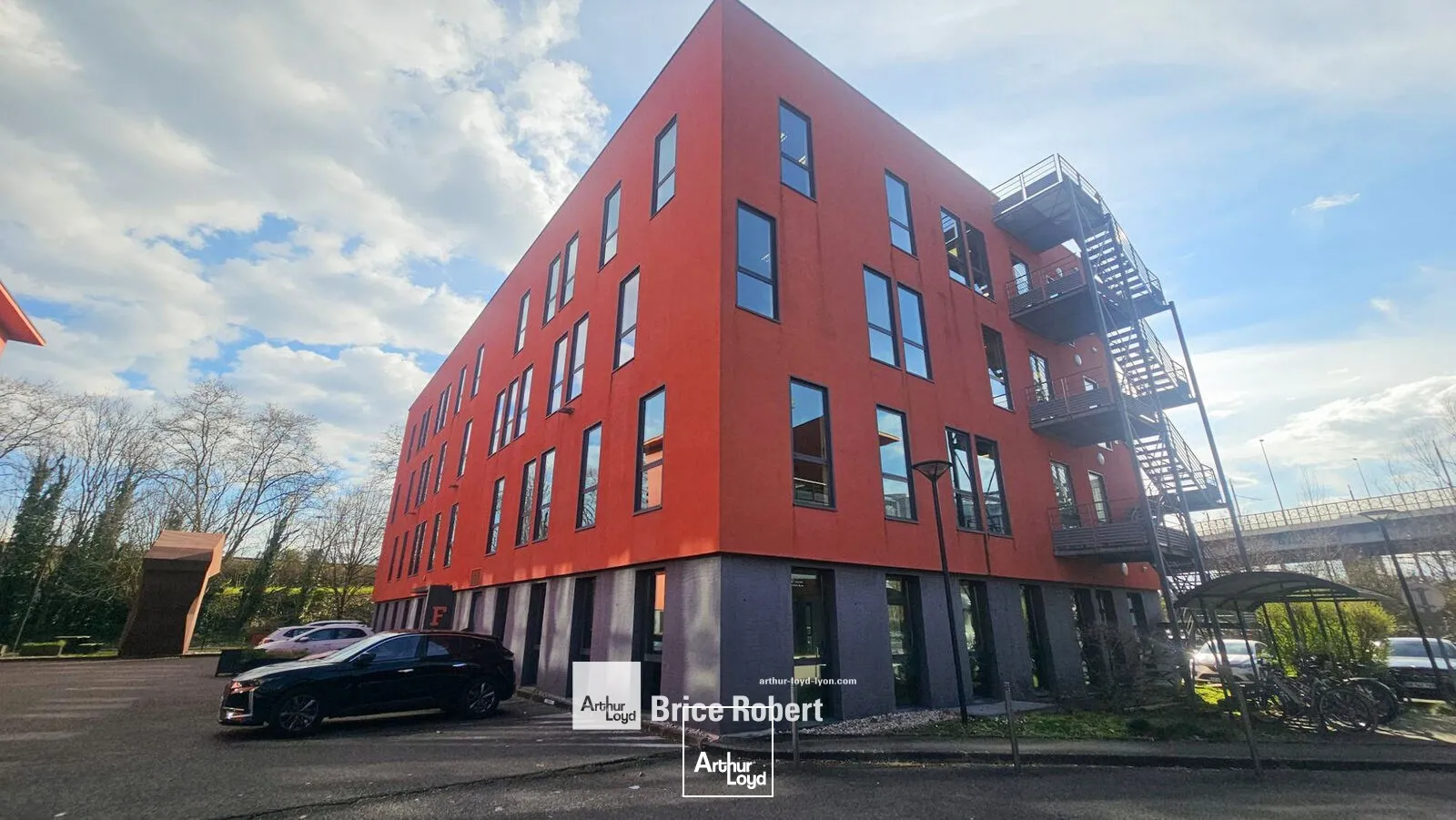 Bureaux - Location - CALUIRE ET CUIRE - 69300 - 243.7-2307.9 - 7659891