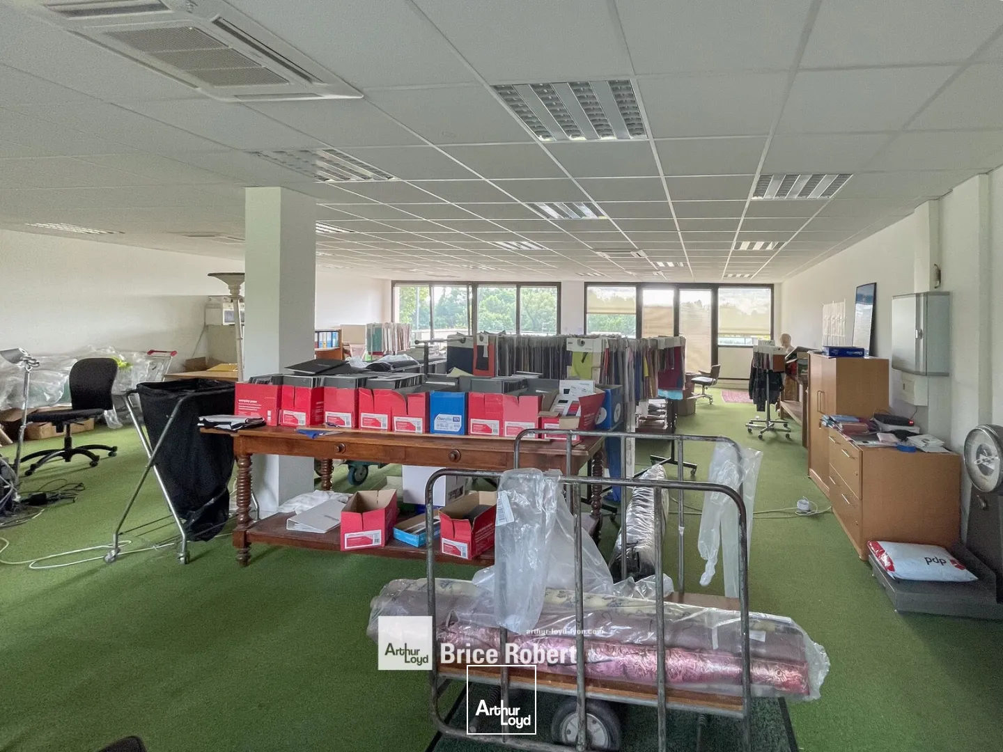 Bureaux - Vente - DARDILLY - 69570 - 136-136 - 7660186